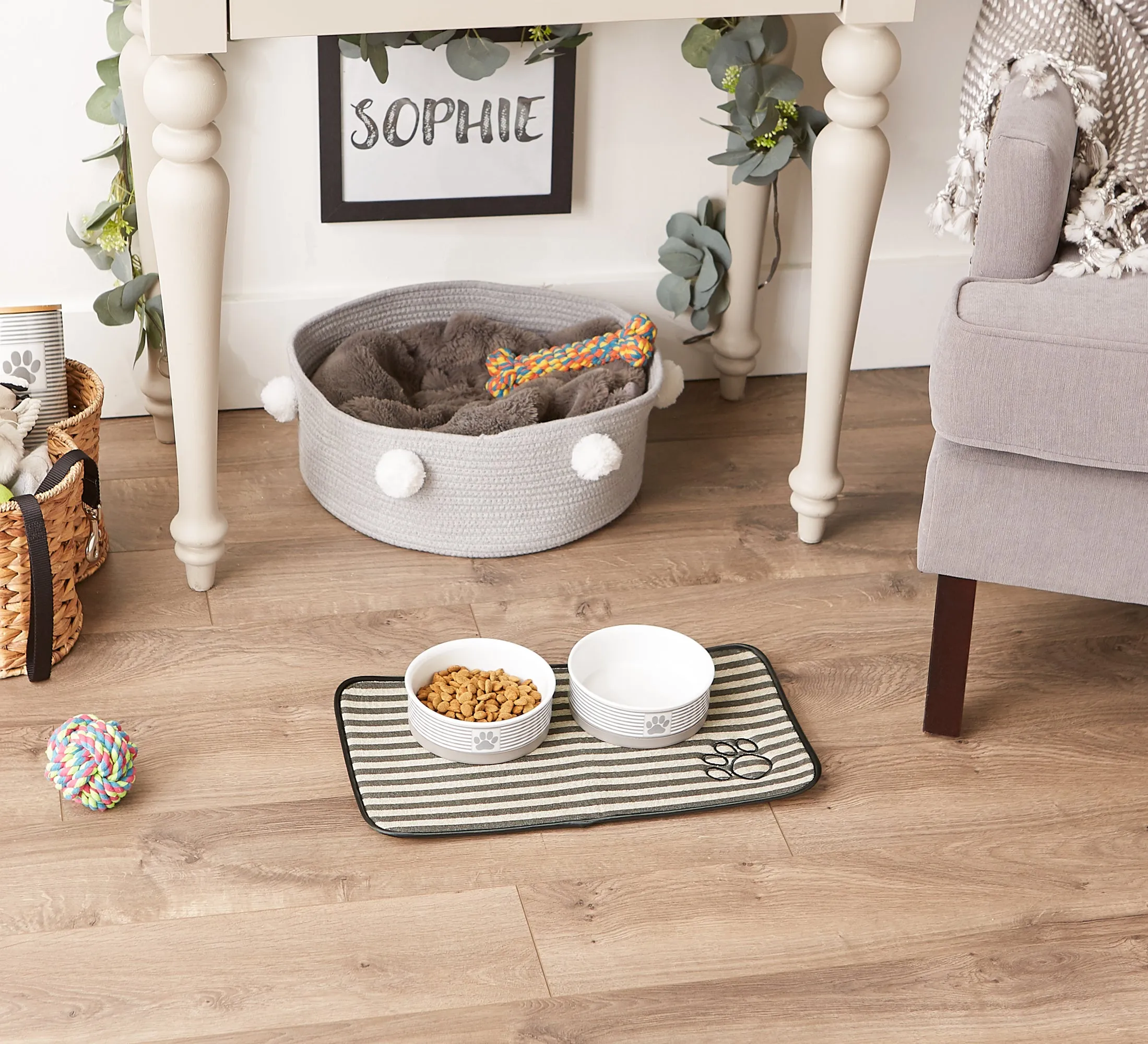 Brown Stripe Embroidered Paw Pet Mat Small