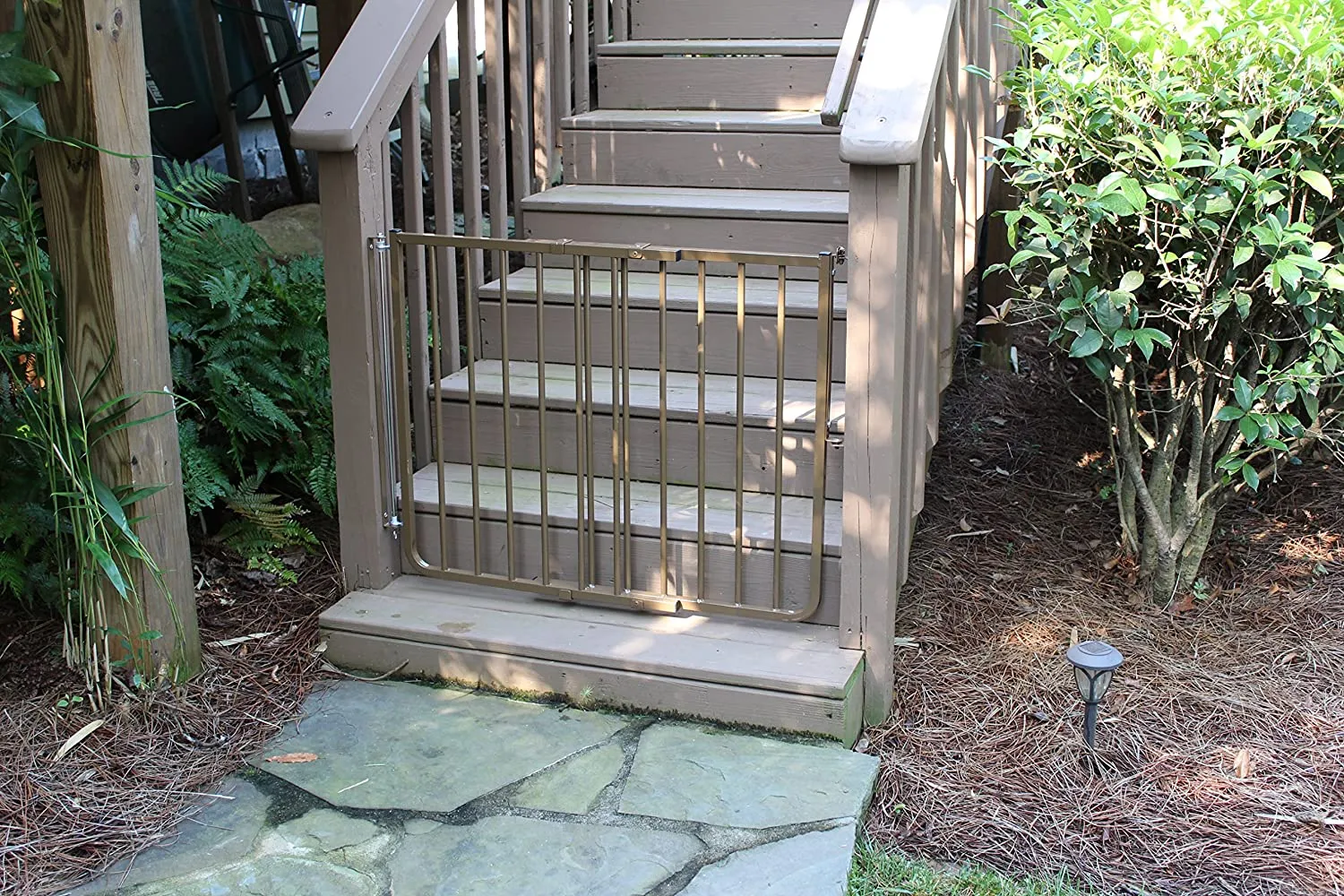 Outdoor Stair Pet Gate - Cardinal Stairway Special Outdoor Pet Gate