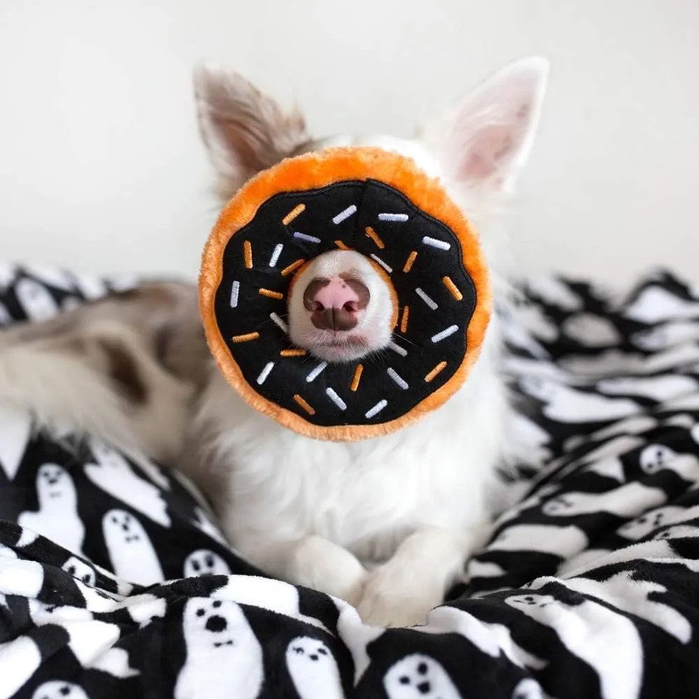 ZippyPaws Donutz - No Stuffing Dog Toys to Keep Them Busy, for Small and Medium Dogs, Squeaky Pet Toy for Boredom, Unstuffed Chew Toy, Soft Plush Puppy Products, Funny Food Toy - Pumpkin Spice Donut